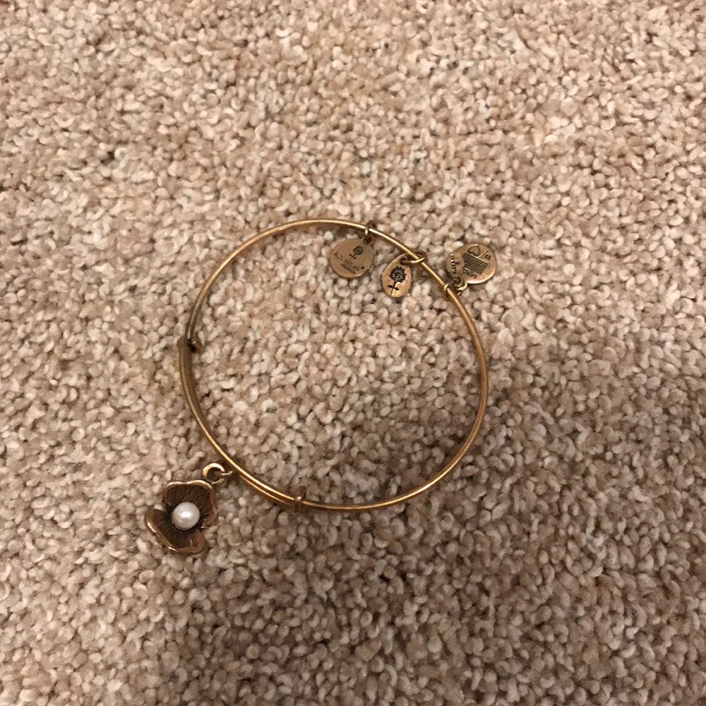 Gold alex and ani clam with pearl bangle